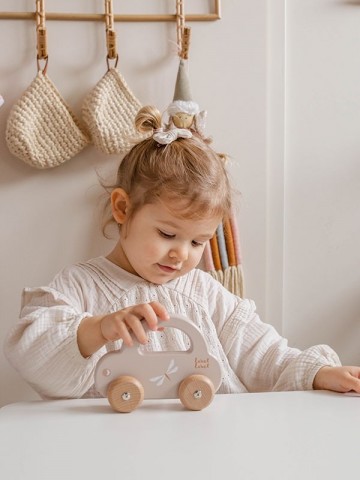Label label little car nougat